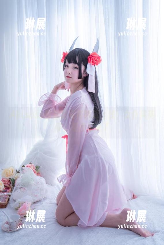 Akisoso秋楚楚写真新款上线！女仆风英姿，差点看呆了