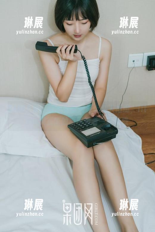 GIRLT果团网 - 当厨娘遇上私人拍摄，little贝壳喵的原图透着一股诱惑
