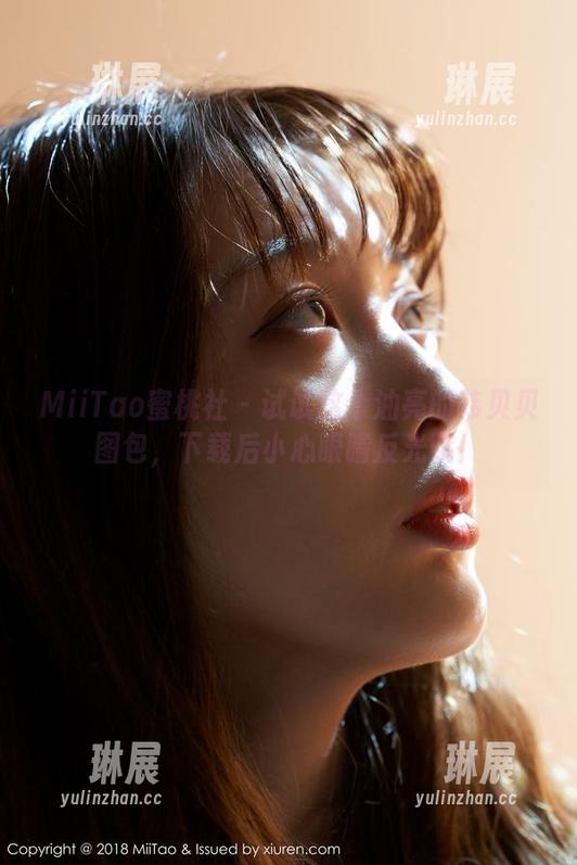 MiiTao蜜桃社 - 试试这个油亮的韩贝贝图包，下载后小心眼睛反光哦！