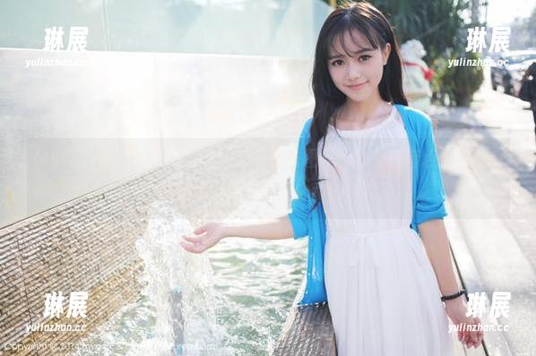MyGirl美媛馆 - 翻开黄乐然的皮衣图集，心里都有点小期待...找找有没有让你怦然心动的瞬间？
