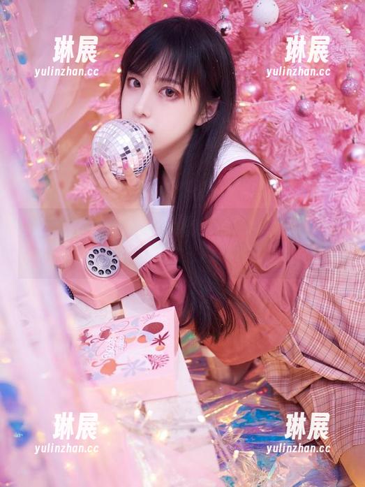别懷疑！这是Shika小鹿鹿的41度新cos，不怕烫就来瞧瞧吧！