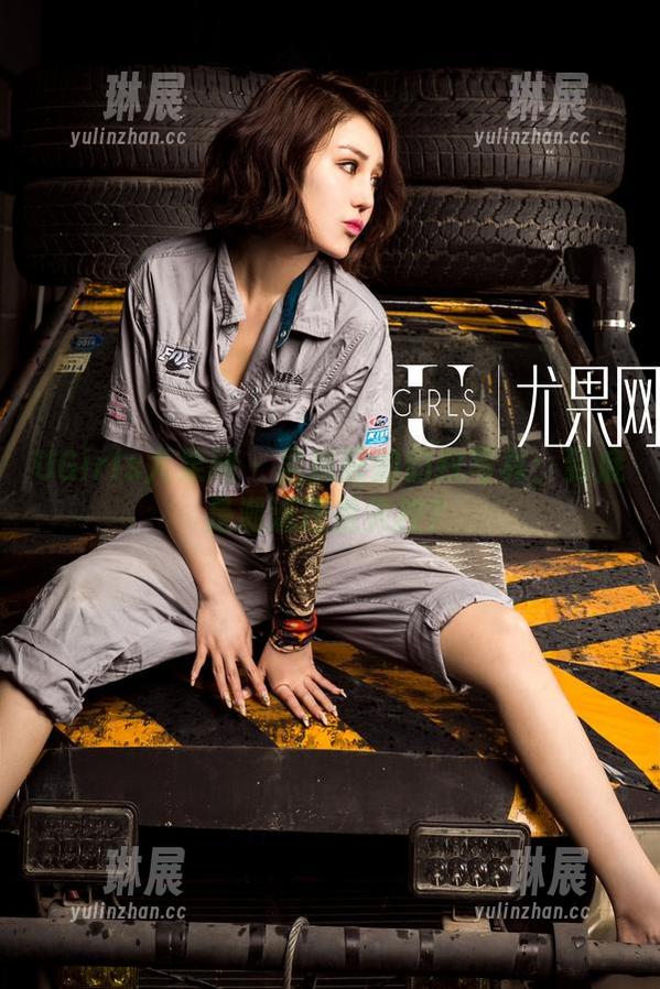 UGirls尤果网 - 孟狐狸的豹纹写真：到底是潮流还是失控？