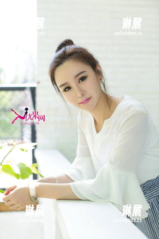 UGirls尤果网-郝晴Grace UGirls尤果网 - 新写真上线!郝晴Grace带你翻阅她的小秘密。