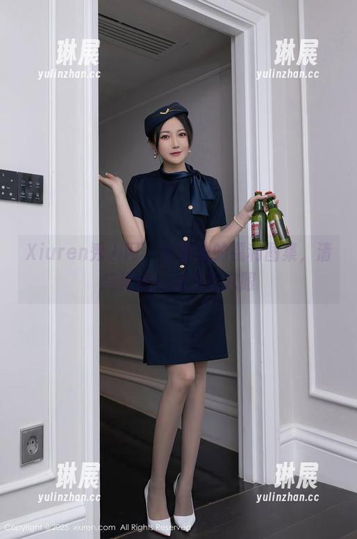 Xiuren秀人网 - 小嘉敏的福利图集，清纯得让人想多看几眼