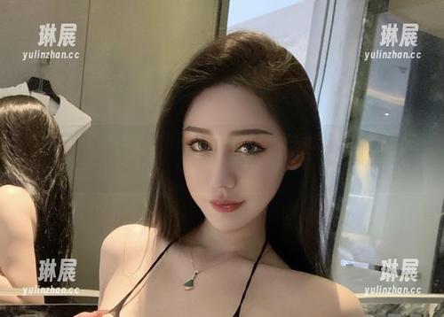 微密圈 - 钻石黑网：不爱笑的赛琳的看图游戏，你敢不敢来一发？