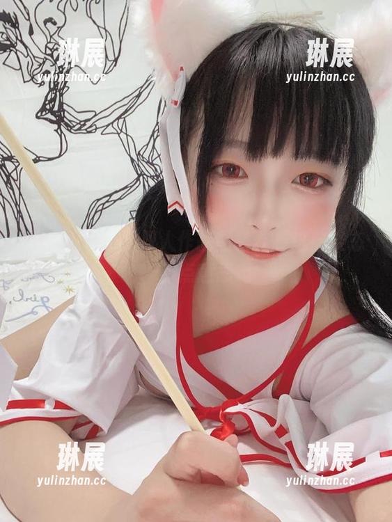 佳佳酱ovo的双人作品图集，看这些姿态，有点意思啊