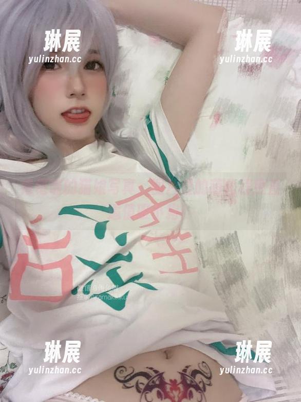 倦倦喵的猫娘写真，图片里的萌化程度直逼值班小狗！