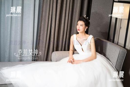 克拉女神 - 没想到！芊芊居然把眼镜戴出了……图集新玩法！