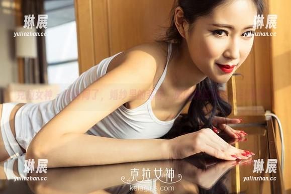 克拉女神 - 没时间了，婚纱里的菲菲，原图竟能这么吸引眼球！
