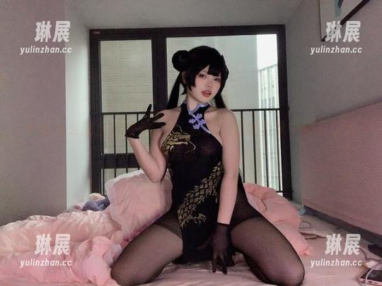 小瑶幺幺的全套图集，妃咲自摄，比我想象中要更让人流连忘返。