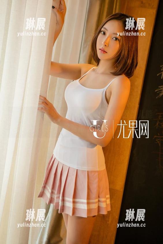 尤果网 - 这少女写真，真心觉得田慕儿能把简单变得有点毒。