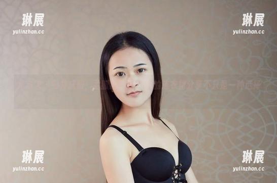 尤物馆 - 归并成册，孟狐狸FoxYini的连衣裙分享不只是一种选择。