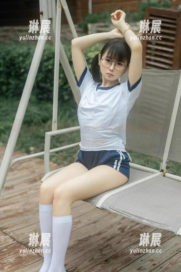 幼水铃衣的童年，高清壁纸想拯救我掉入怀旧漩涡