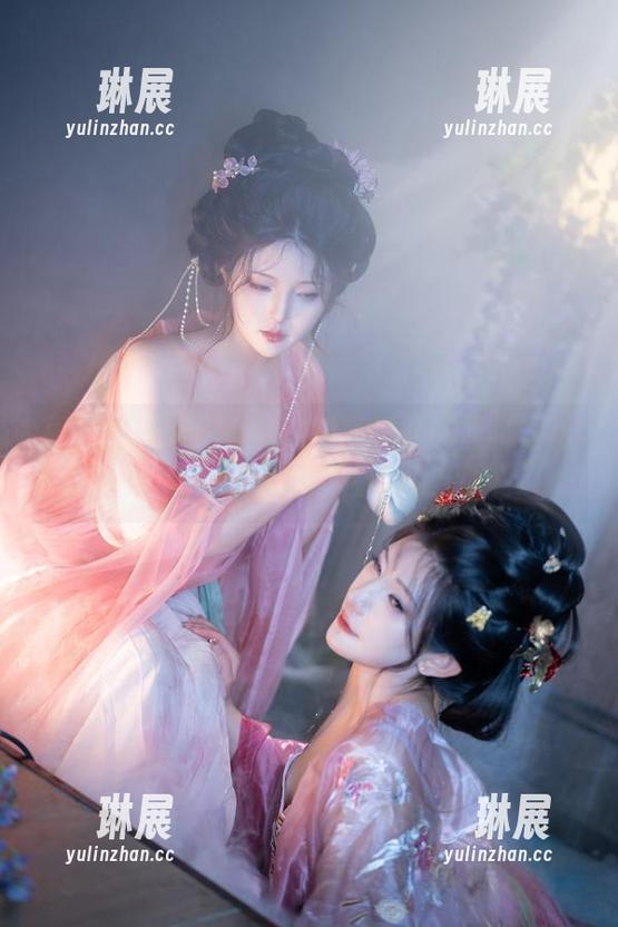 更新啦！星澜是澜澜叫澜妹呀的丝袜写真，让你如此忍不住多瞄几眼