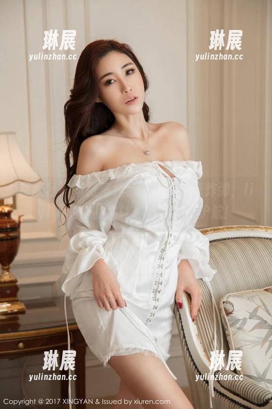 星颜社-liyiyi 星颜社 - 每张清纯照片都是情感炸弹,liyiyi的作品集让你‘耿直’护航!