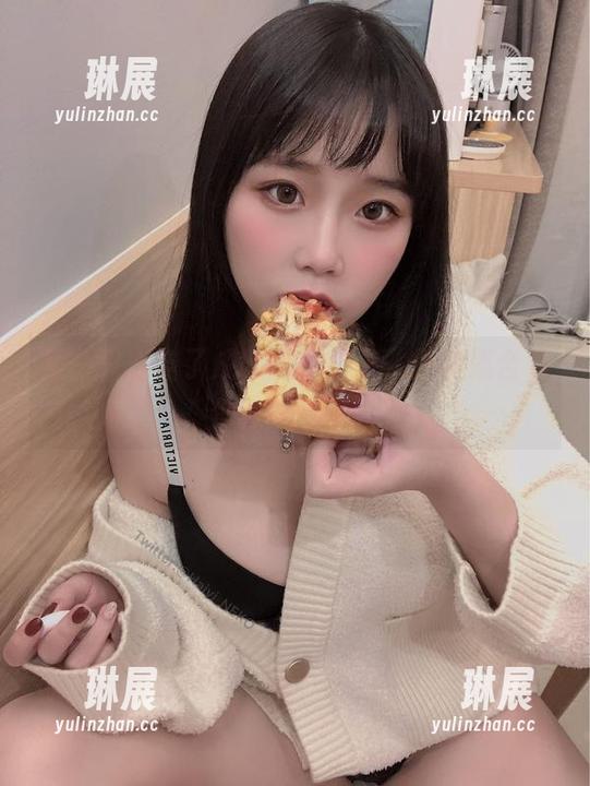 是一只废喵了成网盘瘾君子，日常照合集他在搞什么？