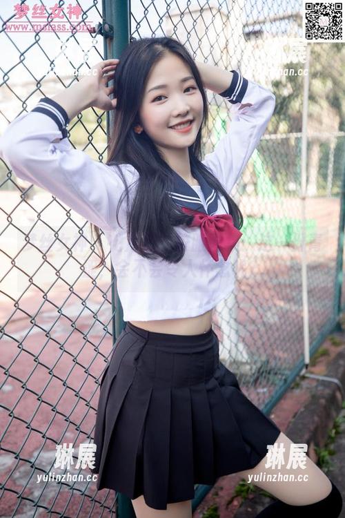 梦丝女神 - 花月舞的校服图集：这一份青涩，会不会令人怀念呢？