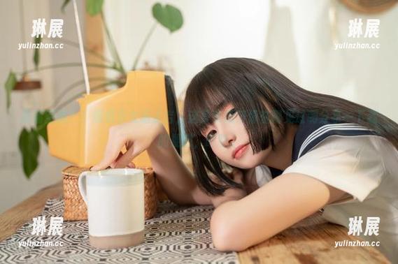 高清空姐？！爆机少女喵小吉，这身衣服好像在哪见过啊分享一下我的疑惑，哈哈。