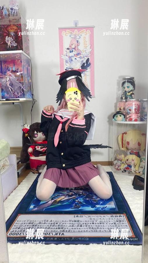 白栎Shirly 碧蓝航线?不,私拍乐园!看白栎Shirly如何把拉菲2化身私房秀!