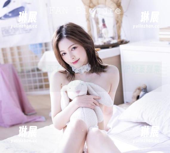 高清壁纸少不了，白露Bululu的看护妇系列来扛大旗！
