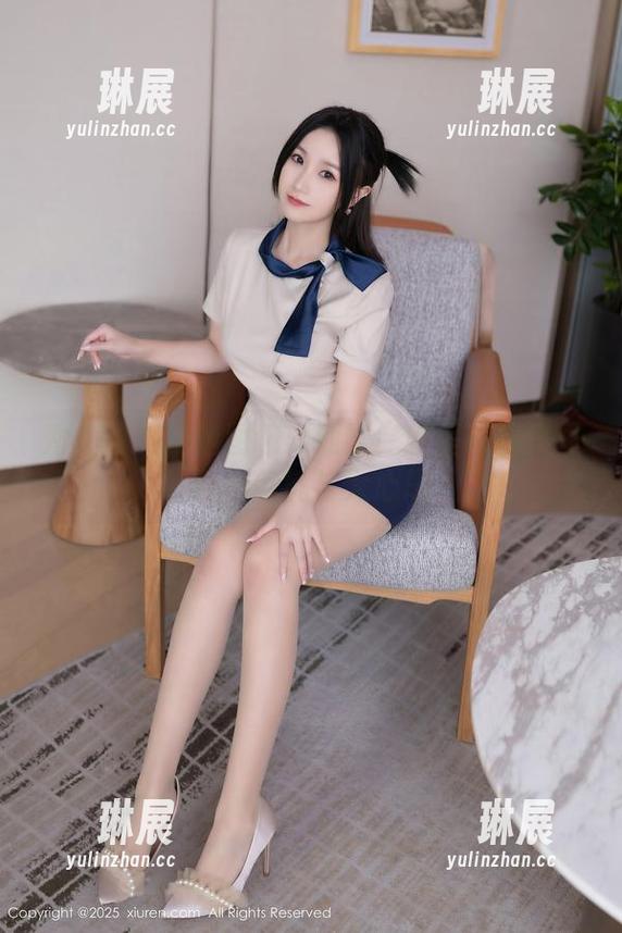 秀人网 - 精选图包：利世完整呈现厨房里的小脾气与大心思