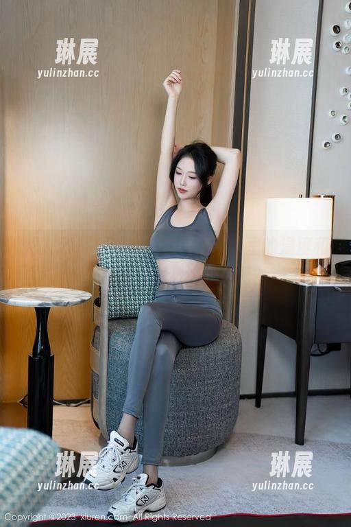 秀人网 - 女友如安然儿，原图里的温度和光影——竟然这样搭配？