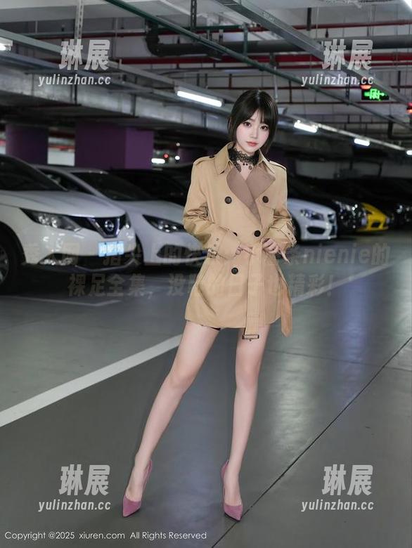 秀人网 - 指尖上的快乐：小薯条nienie的裸足全集，没鞋的日子也精彩！