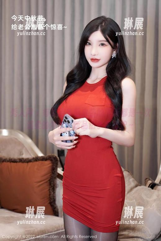 秀人网 - 每次点击萌白酱的更新都是一次温柔的冲击，新品热乎乎出炉～