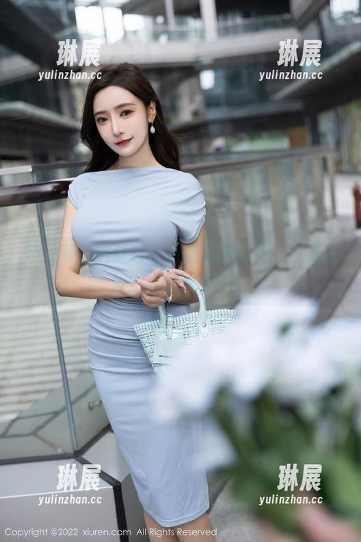 秀人网 - 这些谢小蒽的校服写真，你见过吗？在线来探讨！