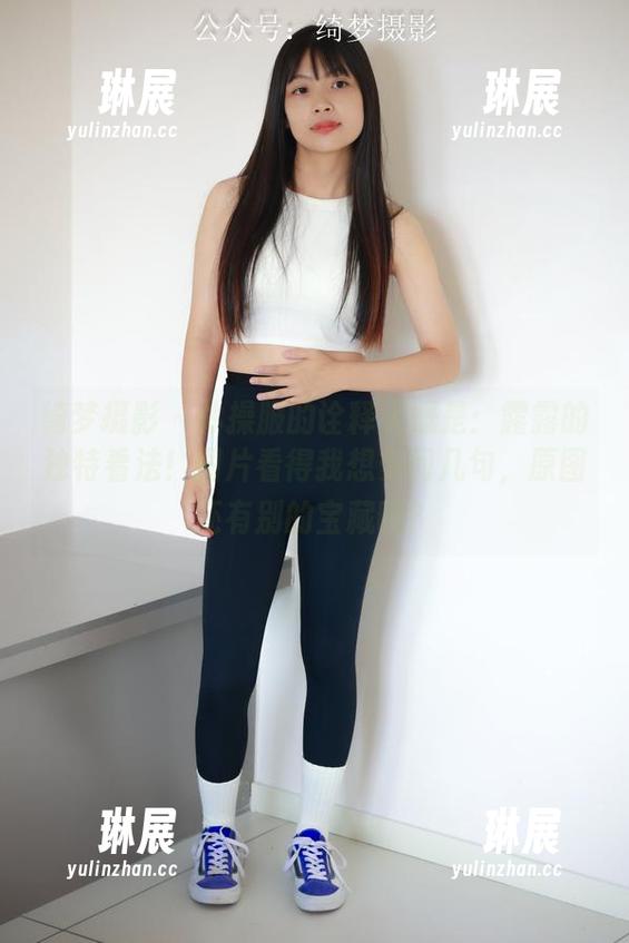 绮梦摄影 - 体操服的诠释大概是：露露的独特看法！图片看得我想多问几句，原图还有别的宝藏吗？