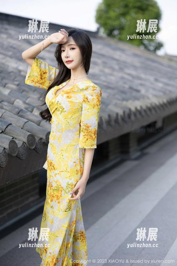 语画界-王薇薇 语画界 - 王薇薇的私房写真,制服不是唯一