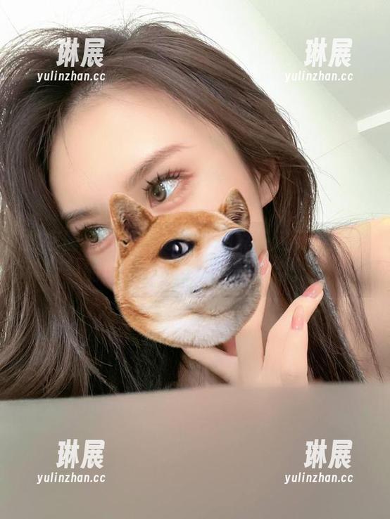 微密圈 - 豹纹？陈大小姐说‘这可是免费的自然风’…有点意思哦。