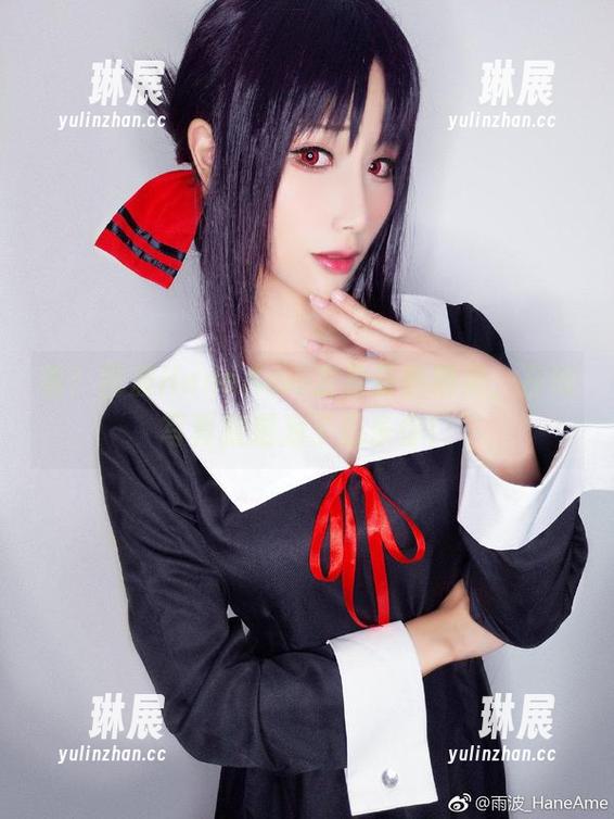 看！雨波HaneAme变身蓝色精灵，在线写真就是为了逗乐你！
