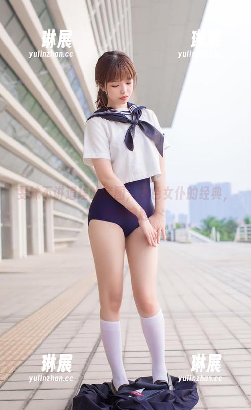 雯妹不讲道理的套图，灰色女仆的经典，警报响起